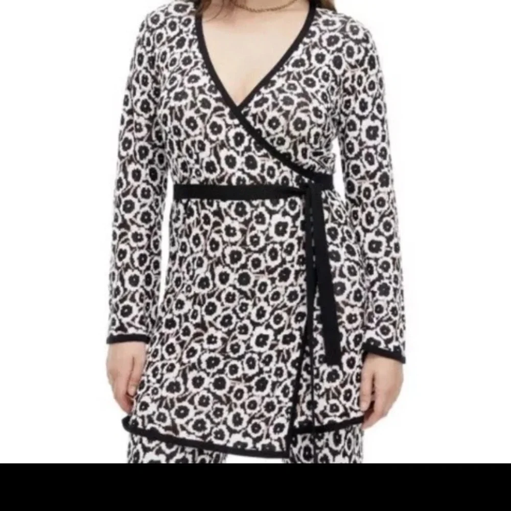 DVF Wrap Women’s Neutral Sweaterknit Poppy Animal Print Tunic Cardigan Dress 3X